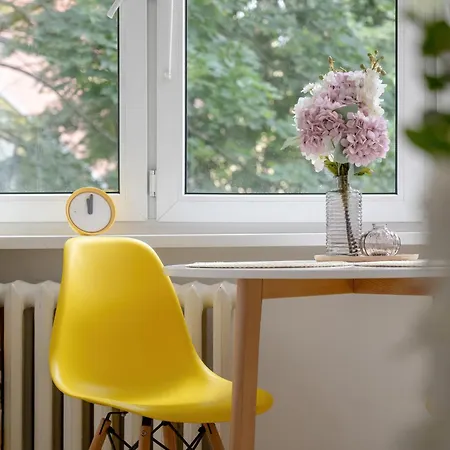 Studio Sloneczny Rynek Blisko Starego Miasta We Wroclawiu By Rent Like דירה